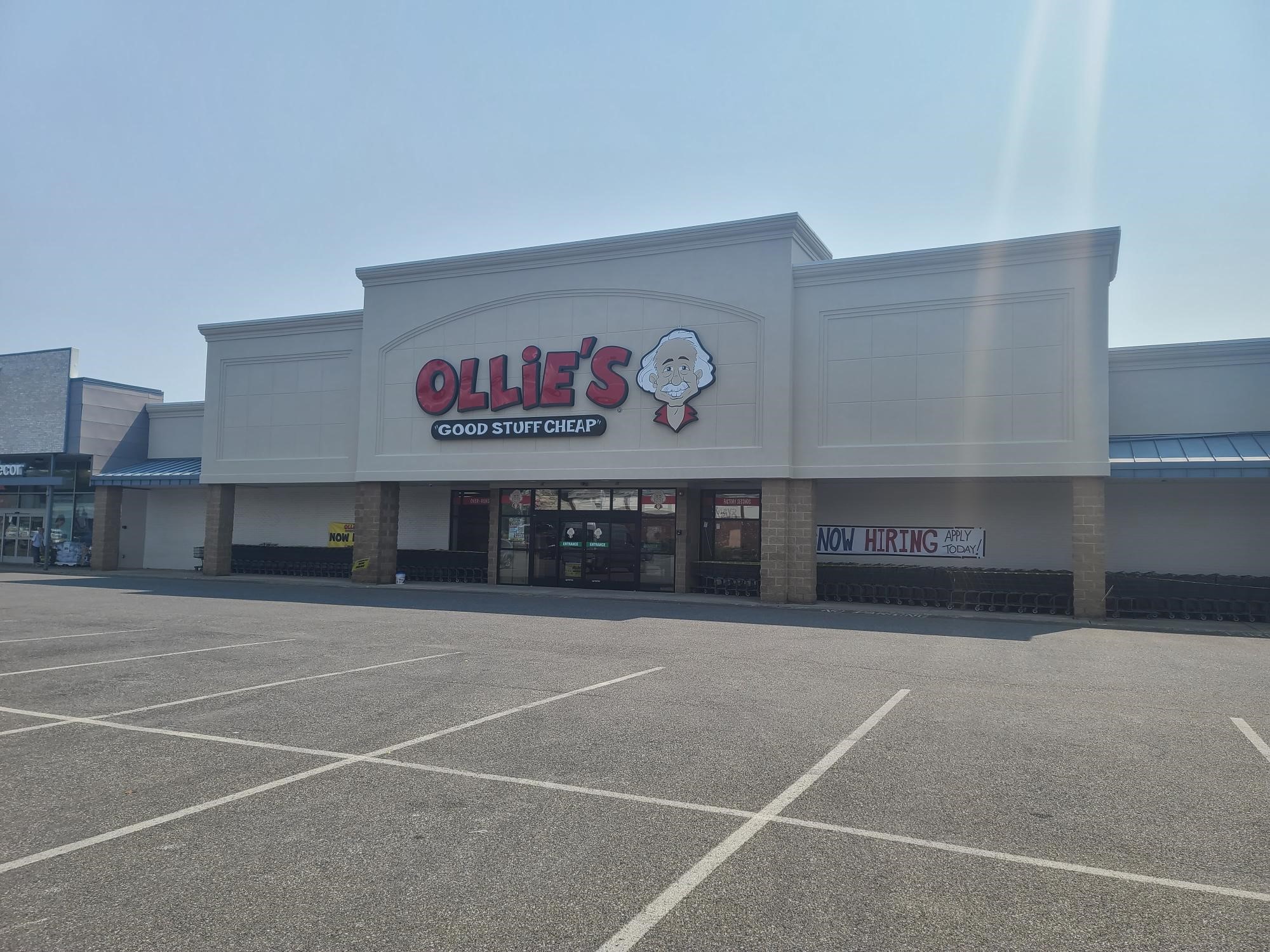 Outlet Store Near Me - Hudson, NY